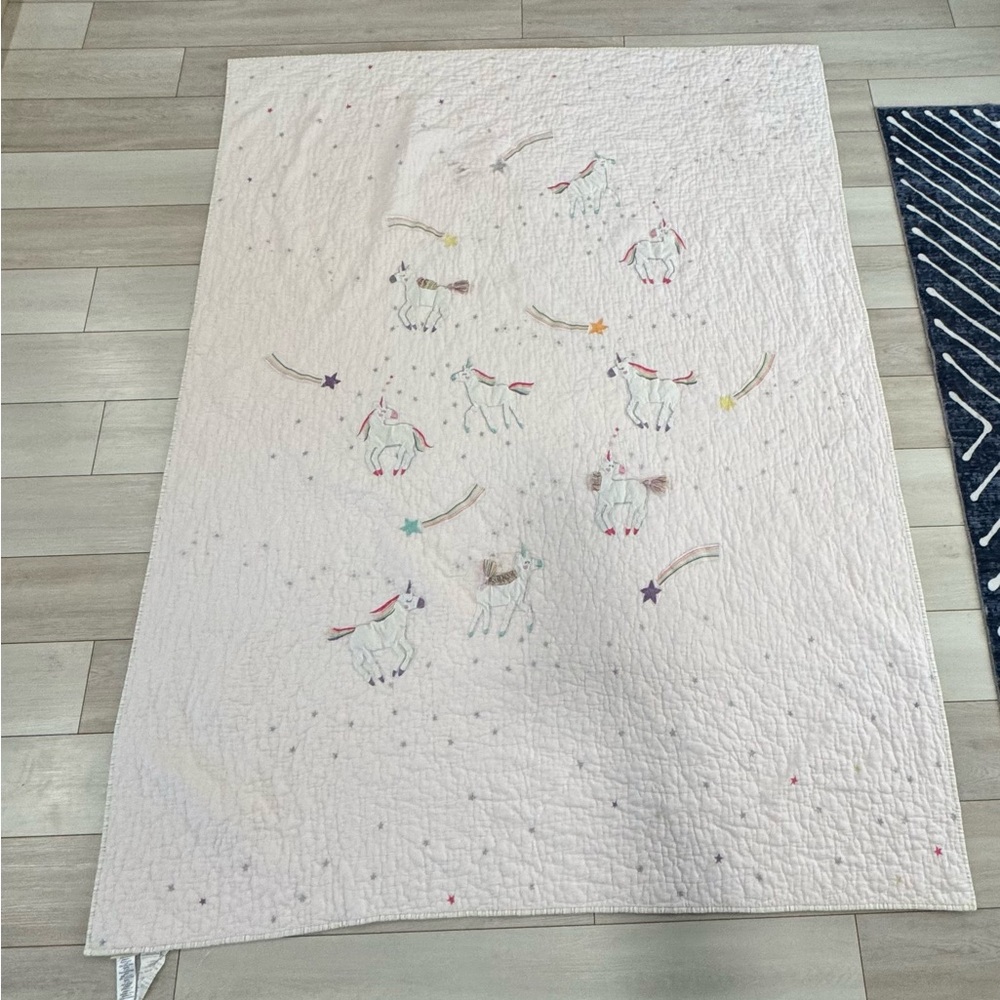 Pottery Barn Kids Pink Rainbow Unicorn Quilt (Twin)